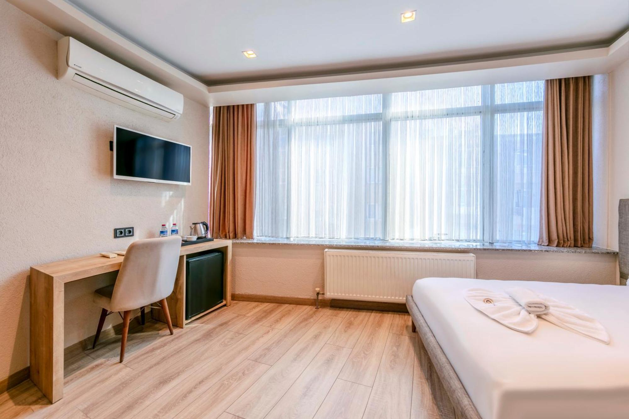 Evim Hotel Çorlu Exterior foto